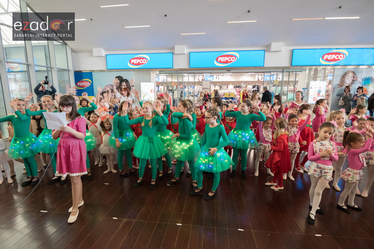 Plesni karneval u City Galleriji Plesni karneval u City Galleriji