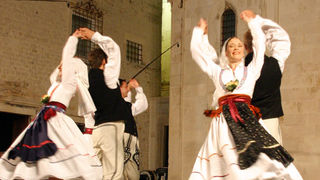 Image 1176185 (auto)