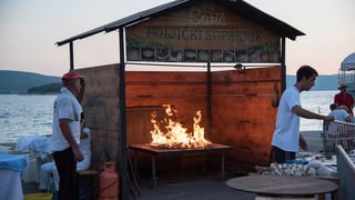 Dvadeset tisuća posjetitelja na Biogradskoj noći, foto: Vinko Pešić Dvadeset tisuća posjetitelja na Biogradskoj noći, foto: Vinko Pešić