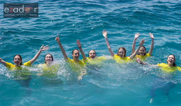 Ludijada zadarskih maturanata na Pozdravu suncu i Morskim orguljama