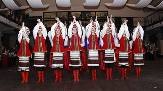 Karneval 2012: Pleme “Crna jama” iz rezervata Stanovi Karneval 2012: Pleme “Crna jama” iz rezervata Stanovi