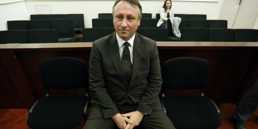 Zagreb, 110313.
Zupanijski sud na Zrinjevcu.
Nastavak sudjenja Ivi Sanaderu i drugima u slucaju Fimi-media.
Na fotografiji: svjedok Berislav Roncevic bivsi ministar obrane.
Foto: Damjan Tadic / CROPIX Zagreb, 110313.
Zupanijski sud na Zrinjevcu.
Nastavak sudjenja Ivi Sanaderu i drugima u slucaju Fimi-media.
Na fotografiji: svjedok Berislav Roncevic bivsi ministar obrane.
Foto: Damjan Tadic / CROPIX