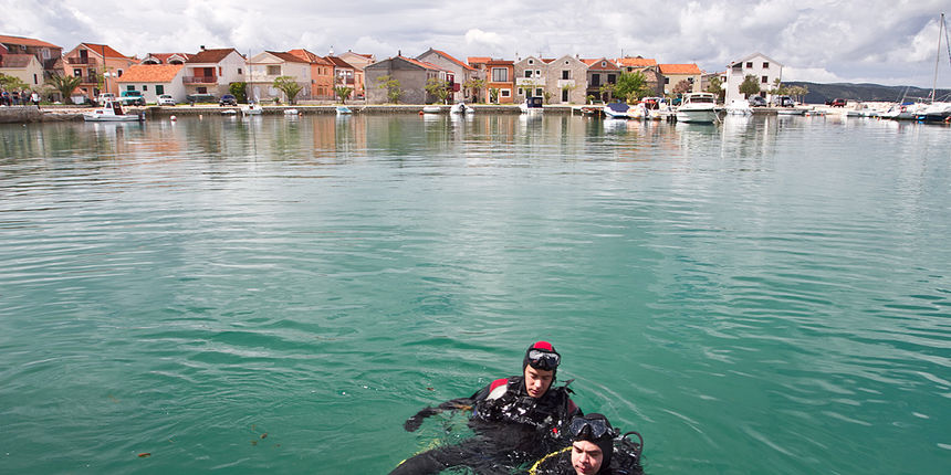 Vježba spašavanja u uvali Jaz, foto: Leo Banić Vježba spašavanja u uvali Jaz, foto: Leo Banić