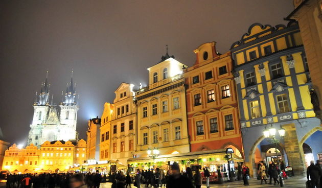 Udruga žena “Điran” na Festivalu folkolora Prag 2011., foto: D. Dilber