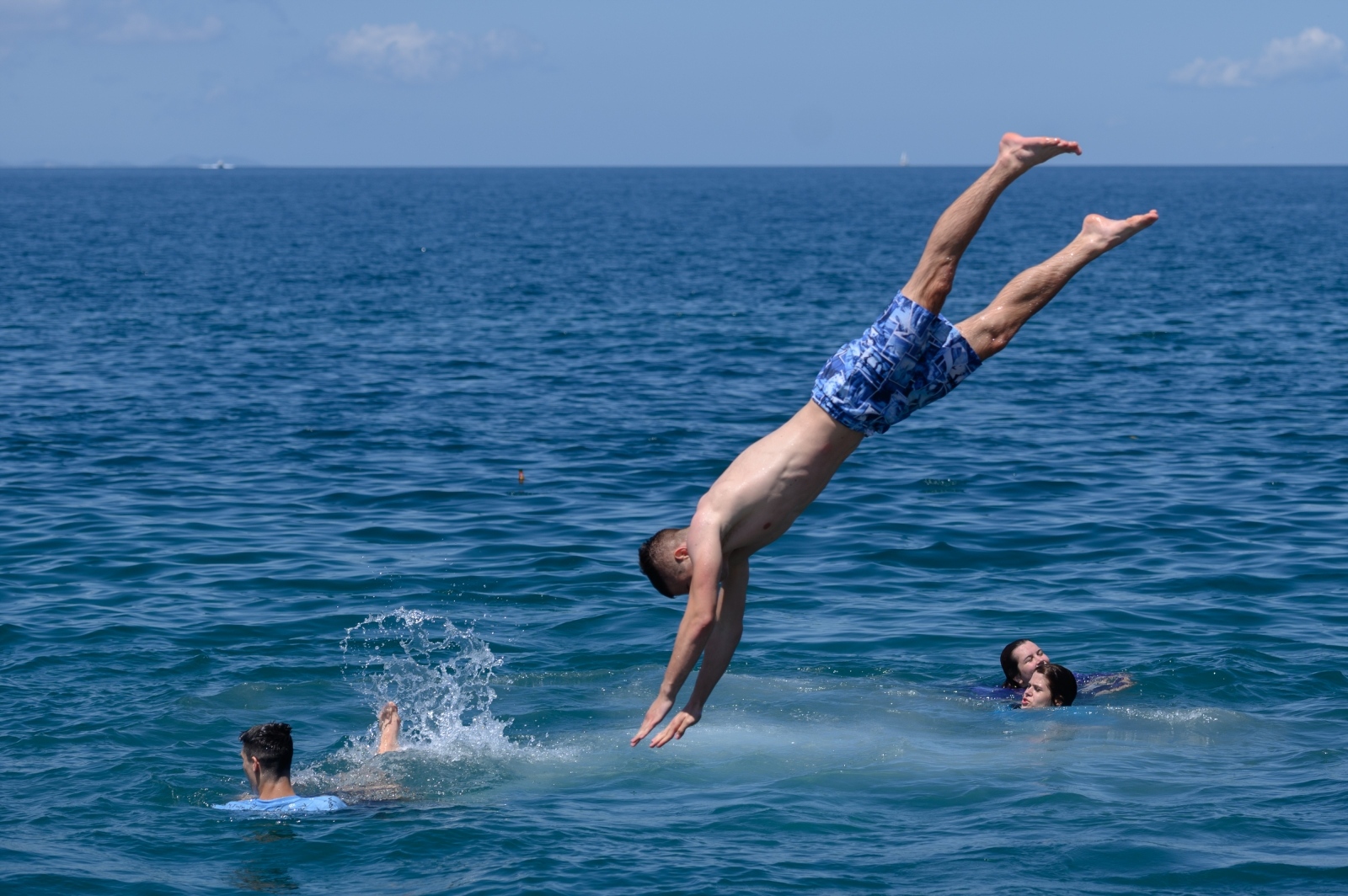 Zadarski maturanti obilježili kraj škole na rivi