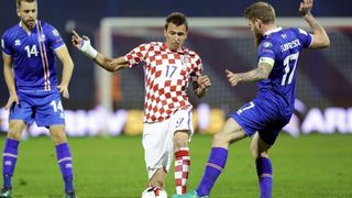 Image 379841 (auto) Image 379841 (auto)