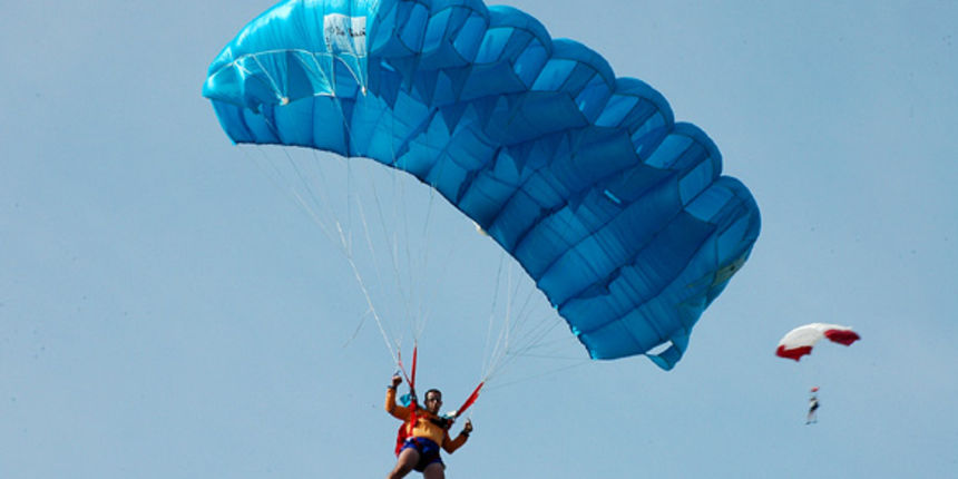 Padobranci (Foto: photobucket.com) Padobranci (Foto: photobucket.com)