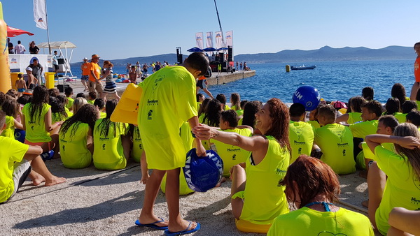 Sasvim osoban doživljaj – 10. dm Millennium Jump sa zadarske rive. Foto: Mladen Malik Barba Sasvim osoban doživljaj – 10. dm Millennium Jump sa zadarske rive. Foto: Mladen Malik Barba