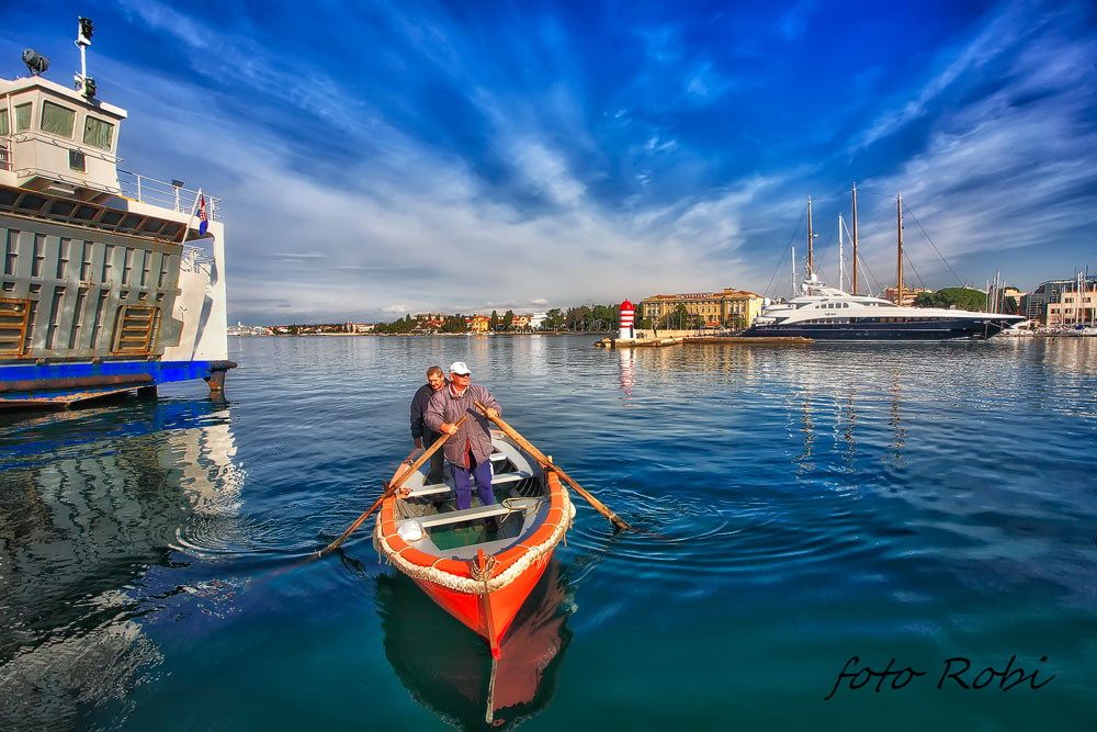 Kako ja vidim i koliko volim svoj grad. Foto: Roberto Lerga 1966. – 2016. Kako ja vidim i koliko volim svoj grad. Foto: Roberto Lerga 1966. – 2016.