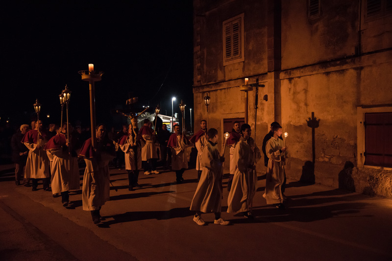 Biograd: procesija na Veliki petak, foto- V. Pesic Biograd: procesija na Veliki petak, foto- V. Pesic