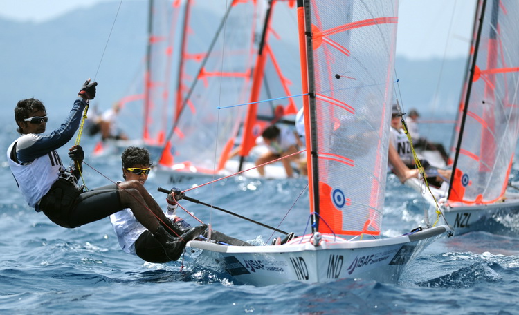 Zadar, 140711.
ISAF svjetsko juniorsko prvenstvo
Zadar 2011, 07.-15. srpanj 2011.
Osmi je dan svjetskog prvenstva u jedrenju koje se odrzava u organizaciji jedrlicarskog kluba Uskok. Danasnji dan obiljezio je jak vjetar s juga sto je napokon omogucilo j Zadar, 140711.
ISAF svjetsko juniorsko prvenstvo
Zadar 2011, 07.-15. srpanj 2011.
Osmi je dan svjetskog prvenstva u jedrenju koje se odrzava u organizaciji jedrlicarskog kluba Uskok. Danasnji dan obiljezio je jak vjetar s juga sto je napokon omogucilo j