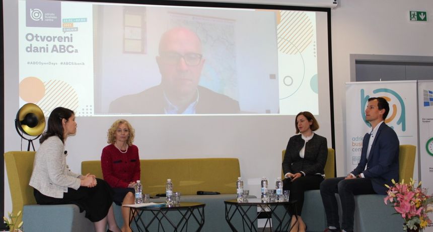 Marina Dujmović Vuković Marina Dujmović Vuković