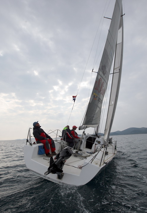 Zadar, 140211.
Na Valentinovo se odrzala regata u kojoj se 10-ak jedrilica natjecalo ispred biogradske rive. Organizator je jedrilicarski klub Biograd.
Foto: Vladimir Ivanov / CROPIX Zadar, 140211.
Na Valentinovo se odrzala regata u kojoj se 10-ak jedrilica natjecalo ispred biogradske rive. Organizator je jedrilicarski klub Biograd.
Foto: Vladimir Ivanov / CROPIX