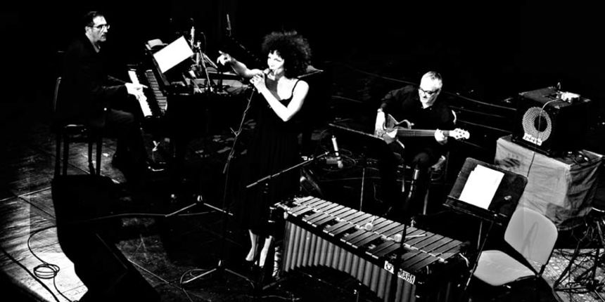 “Black coffee”, Bosko Petrovic i Martine Thomas u HNK Zadar, Foto: Nenad Marcev “Black coffee”, Bosko Petrovic i Martine Thomas u HNK Zadar, Foto: Nenad Marcev