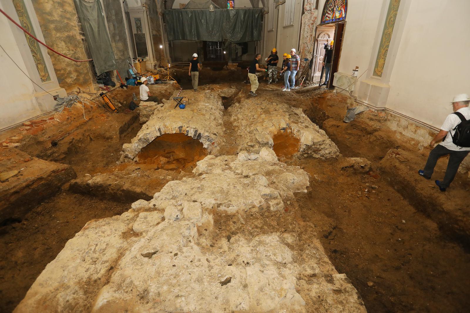 Pogledajte ovo vrijedno arheološko nalazište u Crkvi Presvetog Trojstva