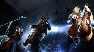 Pula, 180811.
Arena Fest 2011 na kraju koncertne sezone u pulskoj Areni. Nastupaju tri europska benda: Apocalyptica, Guano Apes i Laibach.
Na slici je Apocalyptica.
Foto: Goran Sebelic / CROPIX Pula, 180811.
Arena Fest 2011 na kraju koncertne sezone u pulskoj Areni. Nastupaju tri europska benda: Apocalyptica, Guano Apes i Laibach.
Na slici je Apocalyptica.
Foto: Goran Sebelic / CROPIX