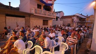 Zuhra i Drele nasmijali Bibinjce do suza