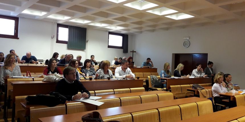 Seminar o profesionalnom usmjeravanju u Zadru okupio predstavnike visokih učilišta i gospodarstva