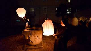 U klaustru samostana sv. Marije i zadarske benediktinke su sudjelovale u akciji “Zaželi ljubav”. Foto: Iva Perinčić U klaustru samostana sv. Marije i zadarske benediktinke su sudjelovale u akciji “Zaželi ljubav”. Foto: Iva Perinčić
