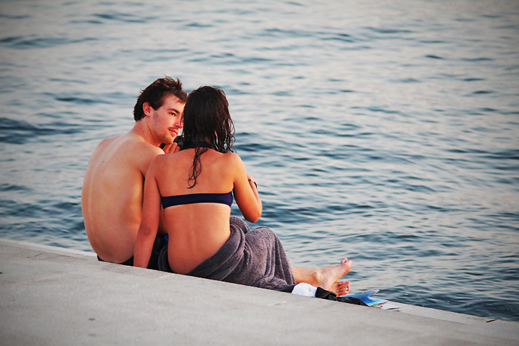 Suton na zadarskoj rivi 15. rujna 2011. (foto:Saša Čuka)