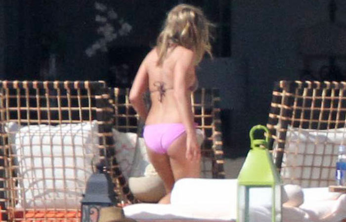 Jennifer Aniston u seksi badiću proslavila 41. rođendan (Jutarnji.hr)