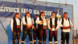 7. Smotra folklora: Oj, Slivnice selo na vidiku. Foto; Josip Prskalo