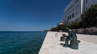 Završeno uređenje rive od Foše do bivšeg hotela Zagreb i od gata do Morskih orgulja