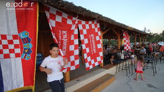 Bibinje: Navijanje za Vatrene i fešta nakon pobjede nad Rusijom