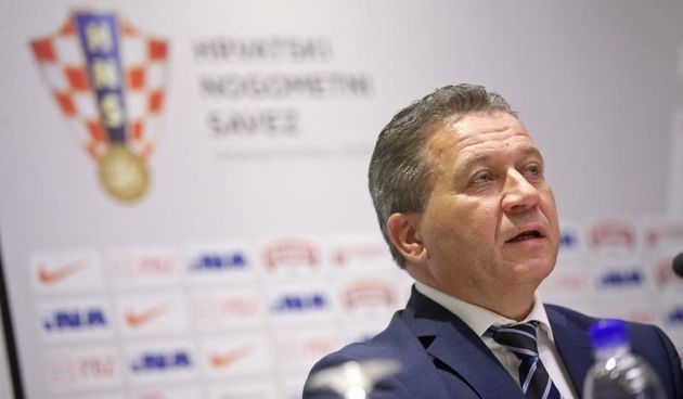 25.11.2014., Zagreb – Nakon zavrsetka sjednice Izvrsnog odbora Hrvatskog nogometnog saveza odrzana je konferencija za medije. Damir Vrbanovic. Photo: Igor Kralj/PIXSELL