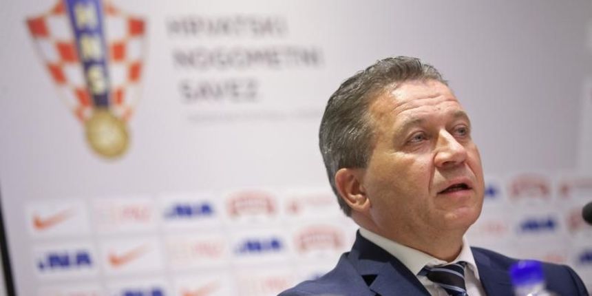 25.11.2014., Zagreb – Nakon zavrsetka sjednice Izvrsnog odbora Hrvatskog nogometnog saveza odrzana je konferencija za medije. Damir Vrbanovic. Photo: Igor Kralj/PIXSELL