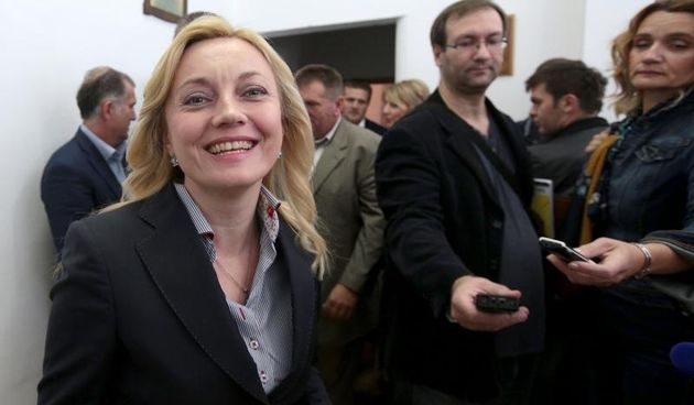 Okruzena stranackim istomisljenicima zastupnica u Europskom parlamentu Marijana Petir odrzala je konferenciju za medije i pozvala tijela HSS-a da suspendiraju odluke o suspenziji. Photo: Patrik Macek/PIXSELL