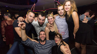 Doček 2017: Najluđa noć na zadarskom Poluotoku privukla više tisuća Zadrana i gostiju Doček 2017: Najluđa noć na zadarskom Poluotoku privukla više tisuća Zadrana i gostiju