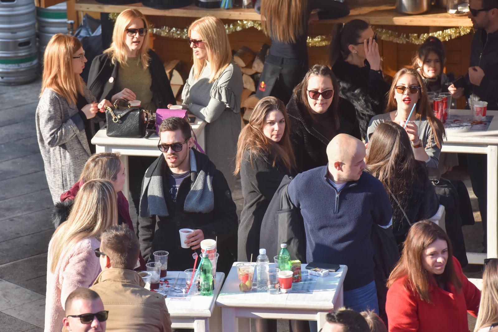 Veselo Badnje jutro u Zadru