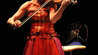 Zadar, 100513
Veceras je u Hrvatskom narodnom kazalistu nastupio Darko Rundek sa svojim bendom Cargo triom.
Foto: Luka Gerlanc / CROPIX Zadar, 100513
Veceras je u Hrvatskom narodnom kazalistu nastupio Darko Rundek sa svojim bendom Cargo triom.
Foto: Luka Gerlanc / CROPIX