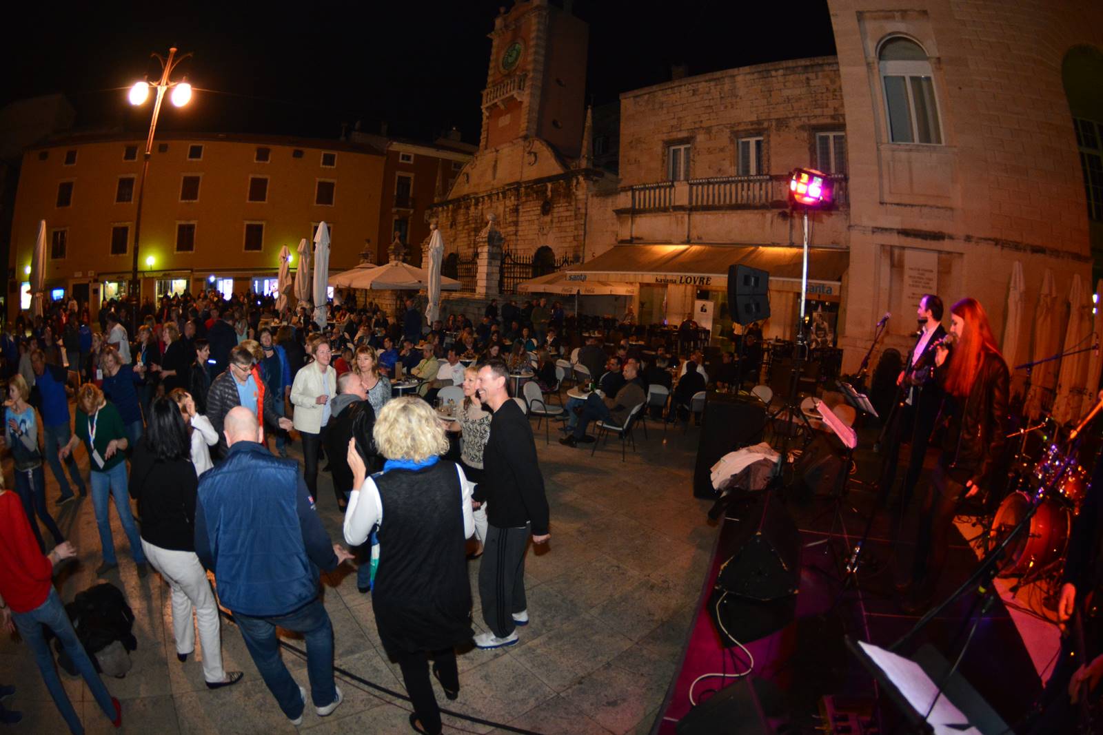 FIMBA After party na Narodnom trgu uz bend Songbusters FIMBA After party na Narodnom trgu uz bend Songbusters