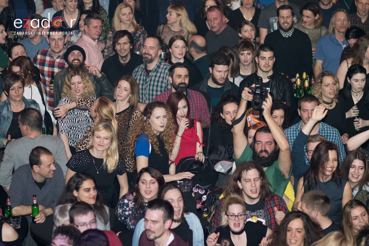 Hladno pivo @ Arsenal Zadar Hladno pivo @ Arsenal Zadar