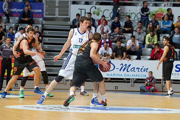 A-1 liga za prvaka, 4. kolo: KK Zadar – GKK Šibenik 101-64, Foto: Kristijan Orlić A-1 liga za prvaka, 4. kolo: KK Zadar – GKK Šibenik 101-64, Foto: Kristijan Orlić
