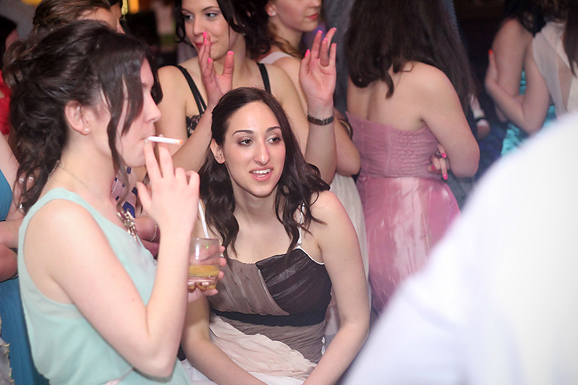 Maturalna večer Gimnazije Vladimira Nazora (foto:Saša Čuka) Maturalna večer Gimnazije Vladimira Nazora (foto:Saša Čuka)