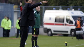 Varazdin, 121010. Gradski stadion Varazdin. Kvalifikacijska utakmica za Europsko prvenstvo U21 u Danskoj 2011. godine. Hrvatska – Spanjolska. Na slici: izbornik Hrvatske Drazen Ladic. Foto: Zeljko Hajdinjak / Cropix Varazdin, 121010. Gradski stadion Varazdin. Kvalifikacijska utakmica za Europsko prvenstvo U21 u Danskoj 2011. godine. Hrvatska – Spanjolska. Na slici: izbornik Hrvatske Drazen Ladic. Foto: Zeljko Hajdinjak / Cropix