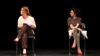 Kazalište KNAP i Umjetnička organizacija Kravice, predstava “Glumice&to”; foto Iva Perinčić Kazalište KNAP i Umjetnička organizacija Kravice, predstava “Glumice&to”; foto Iva Perinčić