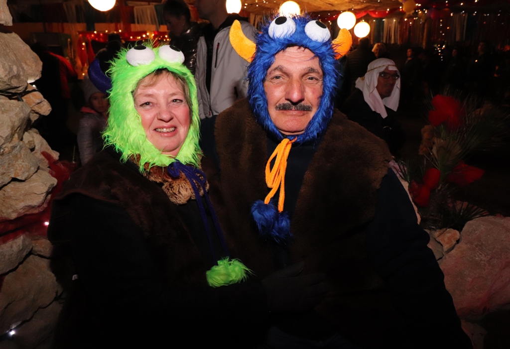 Cirkultura i Jasmin Stavros otvorili Maškare na Viru Cirkultura i Jasmin Stavros otvorili Maškare na Viru