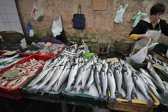 Đir po pešakariji 6. travnja 2012. (foto:Saša Čuka) Đir po pešakariji 6. travnja 2012. (foto:Saša Čuka)