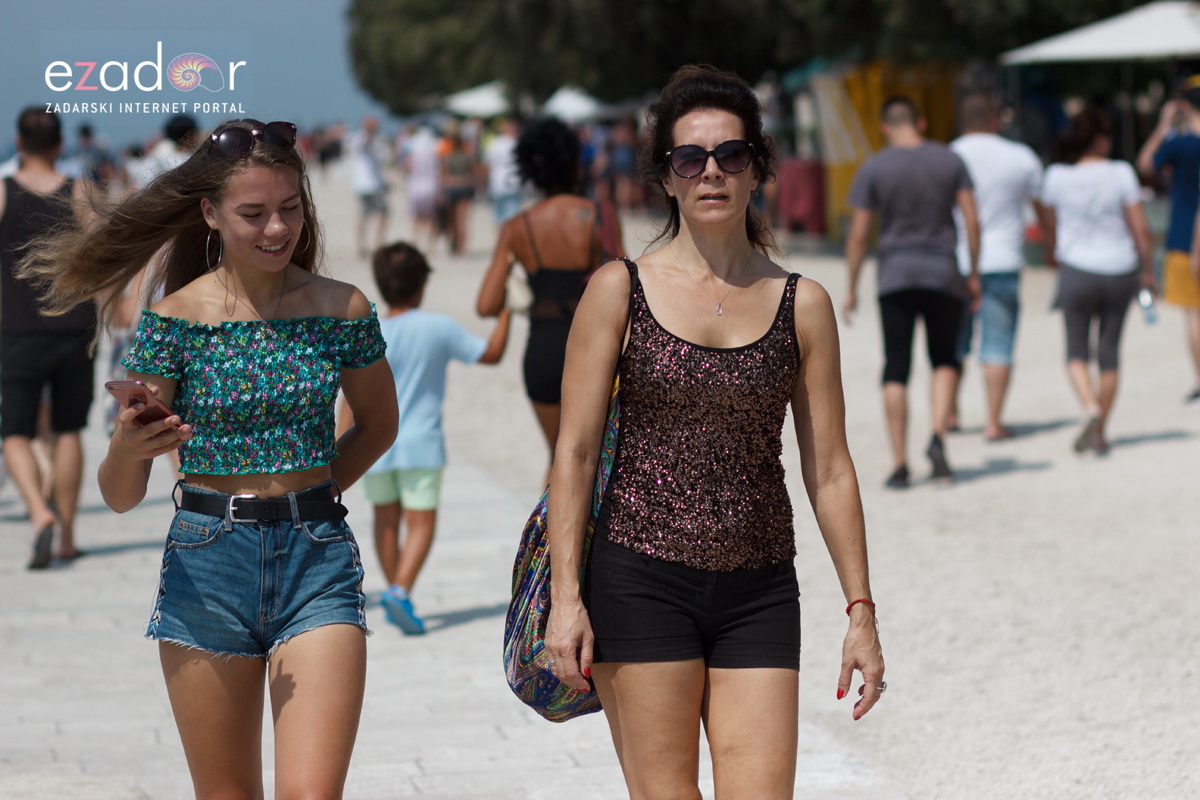 Đir po gradu, subotnja špica 25. kolovoza 2018. Đir po gradu, subotnja špica 25. kolovoza 2018.