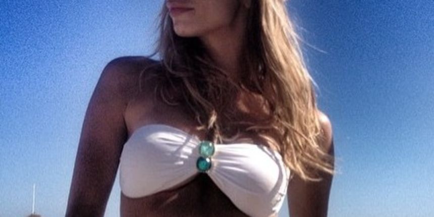 Pored ovakvog tijela sve drugo pada u drugi plan Pored ovakvog tijela sve drugo pada u drugi plan