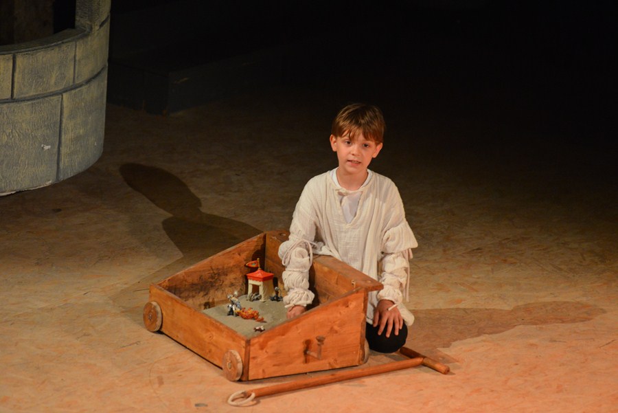 Donatolina 2: Doživljaji slavnog Rodriga u crkvi sv. Dominika Donatolina 2: Doživljaji slavnog Rodriga u crkvi sv. Dominika