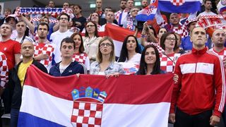 Katar – 24. svjetsko rukometno prvenstvo, osmina finala, Hrvatska – Brazil 26-25. Hrvatski navijaci. Photo: Goran Stanzl/PIXSEL