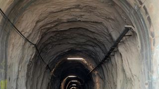 Tunel Dingač u pelješkom kraju