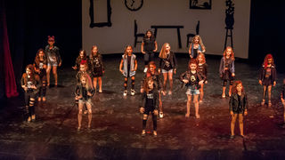 Gesta u HNK Zadar: “Odgojoj 2 (pubertet uzvraća)”