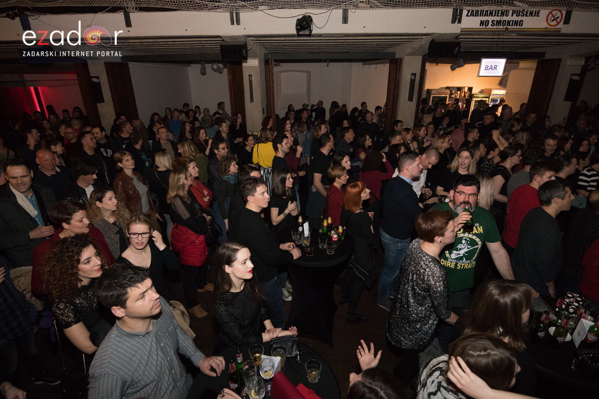 Hladno pivo @ Arsenal Zadar Hladno pivo @ Arsenal Zadar