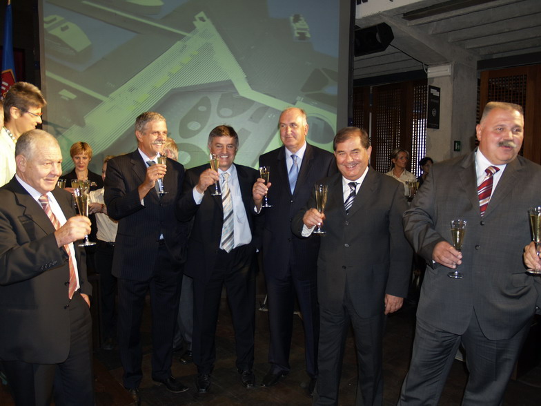 Potpis ugovora za Luku Zadar 7.rujna 2007, Arsenal Zadar Potpis ugovora za Luku Zadar 7.rujna 2007, Arsenal Zadar